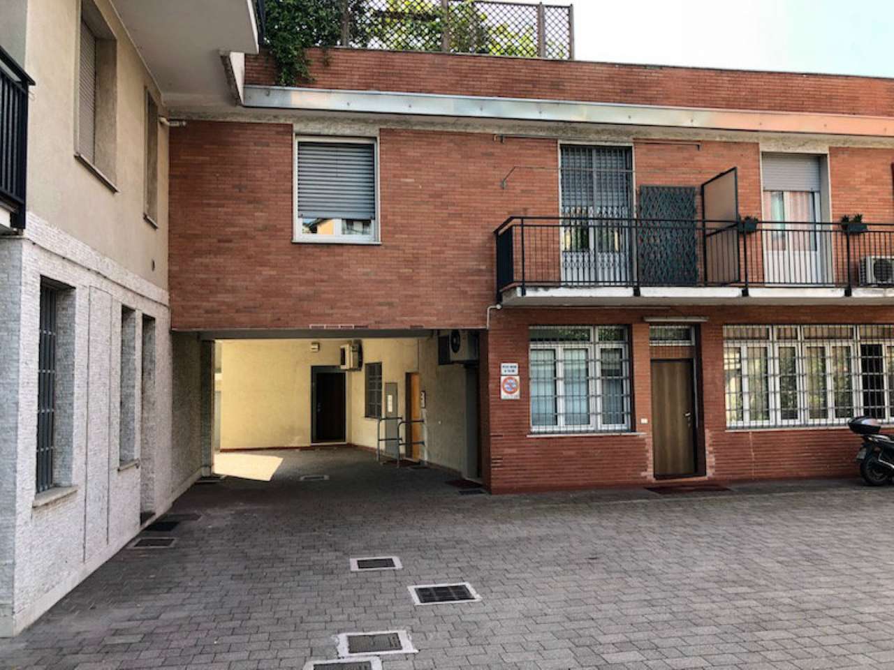 Ufficio - Loc.Com. MILANO vendita  DE ANGELI legione romane Habitat Srl - Ag. Porta Romana