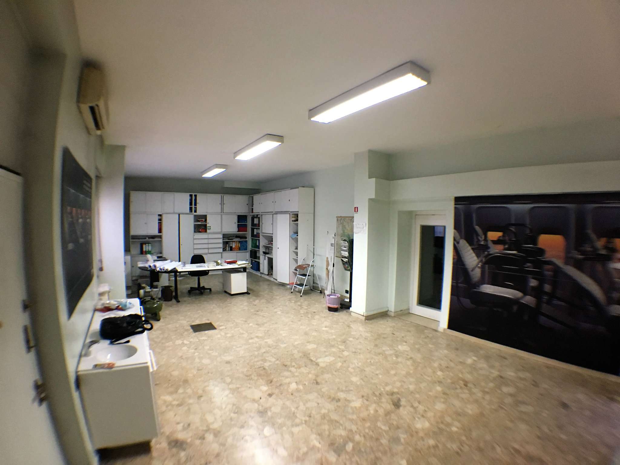 Ufficio - Loc.Com. MILANO vendita  BARONA Schiavoni MAJNO immobiliare