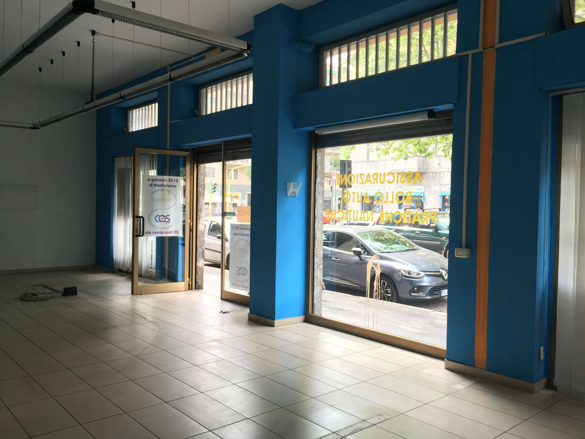 Negozio - Loc.Com. MILANO vendita  LOTTO Capecelatro Società Ibim sas