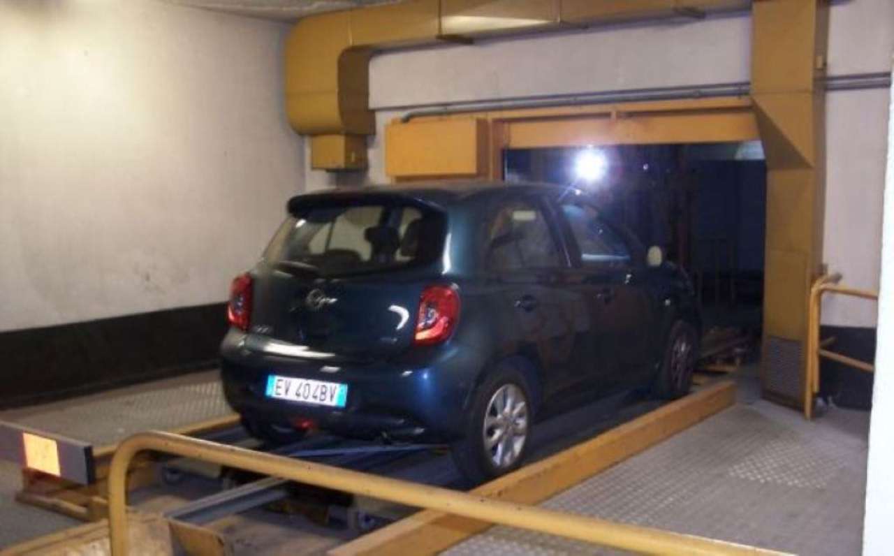 Box auto - Posto auto MILANO vendita  CENTRO STORICO  XXI Ascanio Sforza