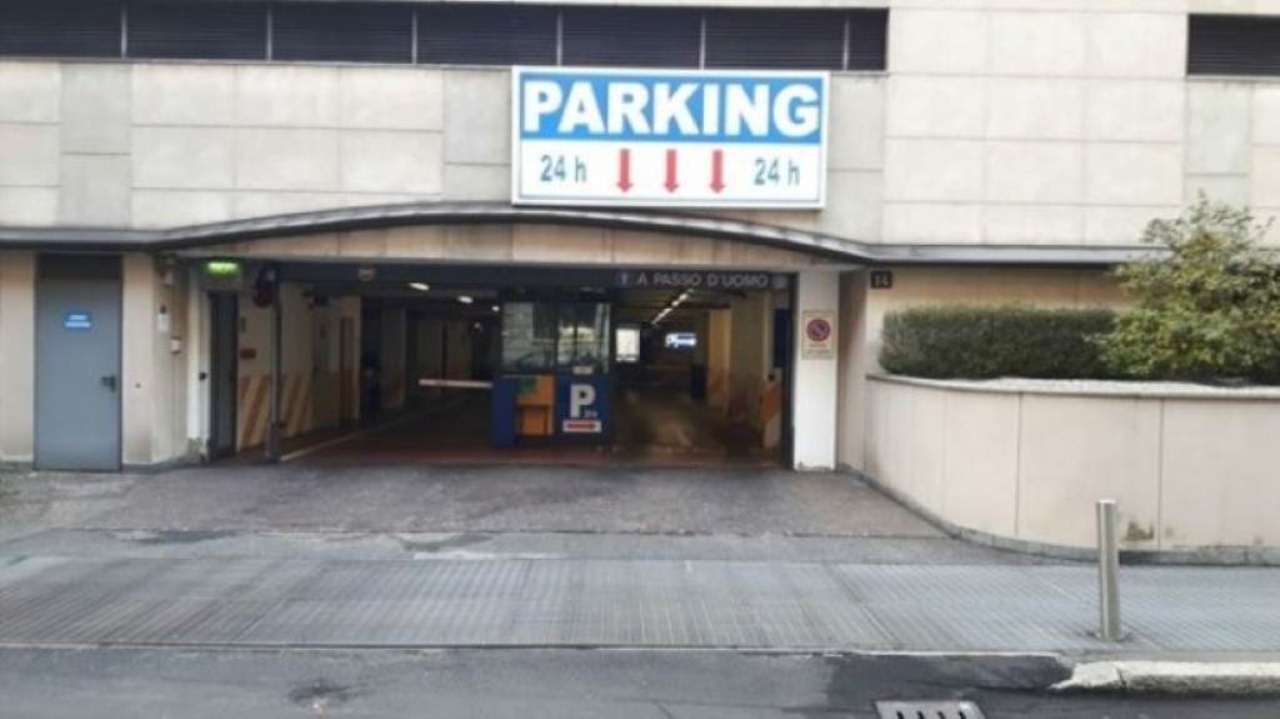 Box auto - Posto auto MILANO vendita  DE ANGELI  XXI Ascanio Sforza