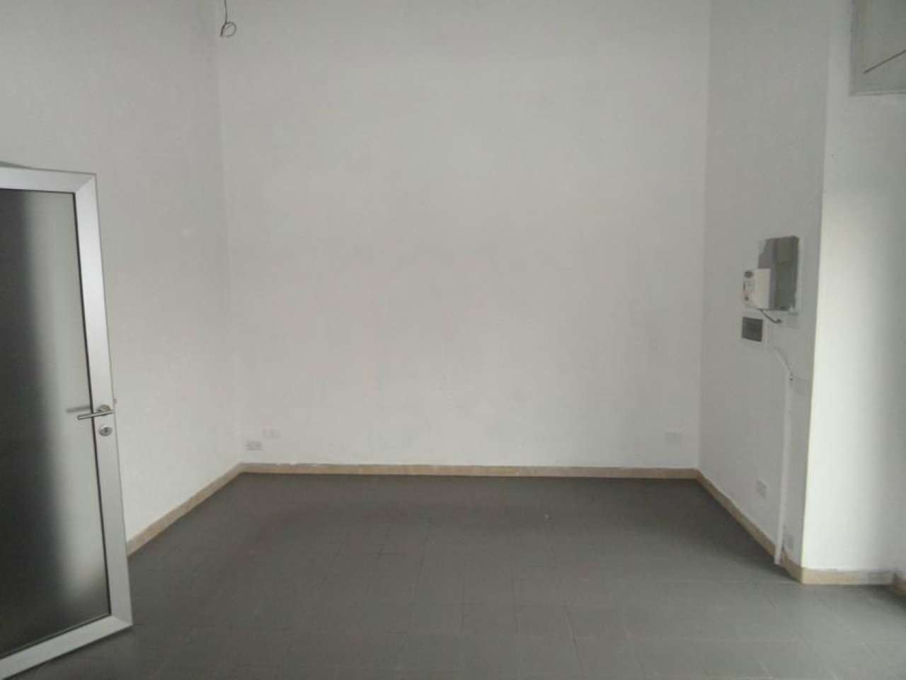 Negozio - Loc.Com. MILANO affitto  CHIESA ROSSA CHIESA ROSSA M&G Studio Immobiliare srl