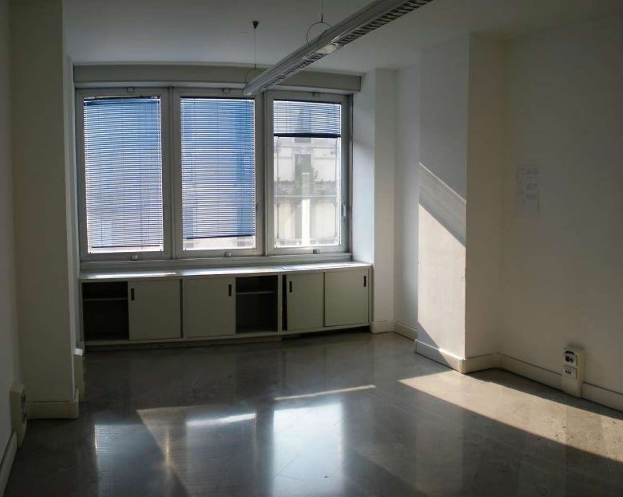 Ufficio - Loc.Com. MILANO affitto  BUENOS AIRES VIA LAZZARO PALAZZI studio stoppa