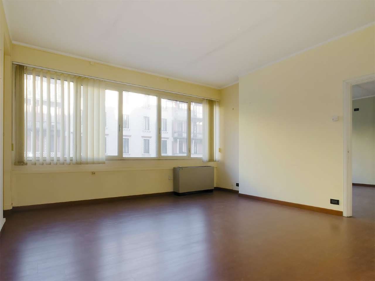 Ufficio - Loc.Com. MILANO vendita  V GIORNATE XXII Marzo ISTITUTO FINANZIARIO IMMOBILIARE