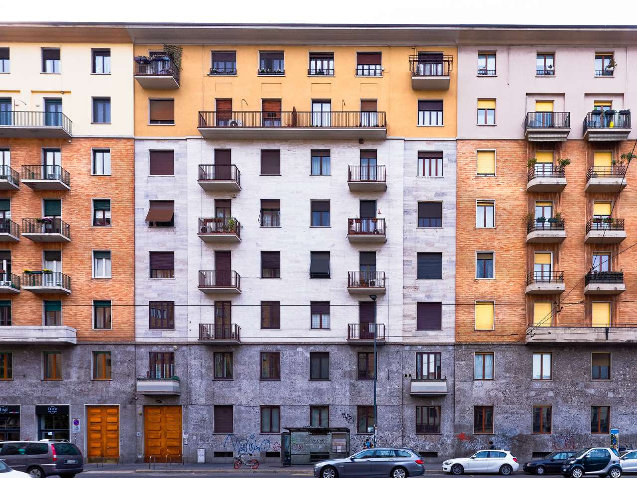 Appartamento MILANO vendita  V GIORNATE Regina Margherita ISTITUTO FINANZIARIO IMMOBILIARE