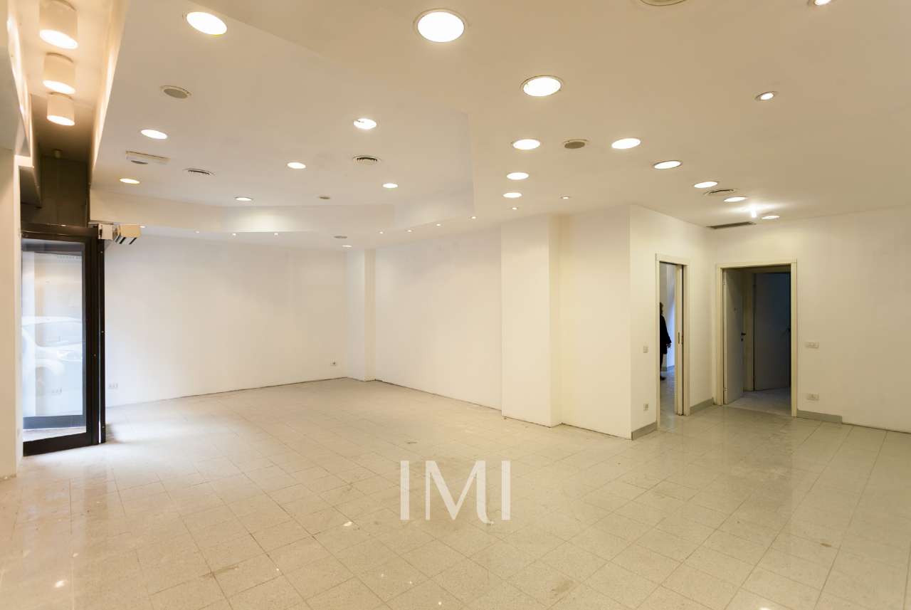 Negozio - Loc.Com. MILANO vendita  REPUBBLICA zuretti IMI Immobiliare Milano - Affiliato Loreto