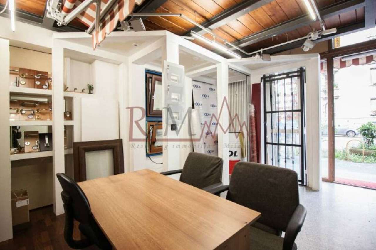 Negozio - Loc.Com. MILANO vendita  BARONA Tolstoi RIM Restyling Immobiliare Milano