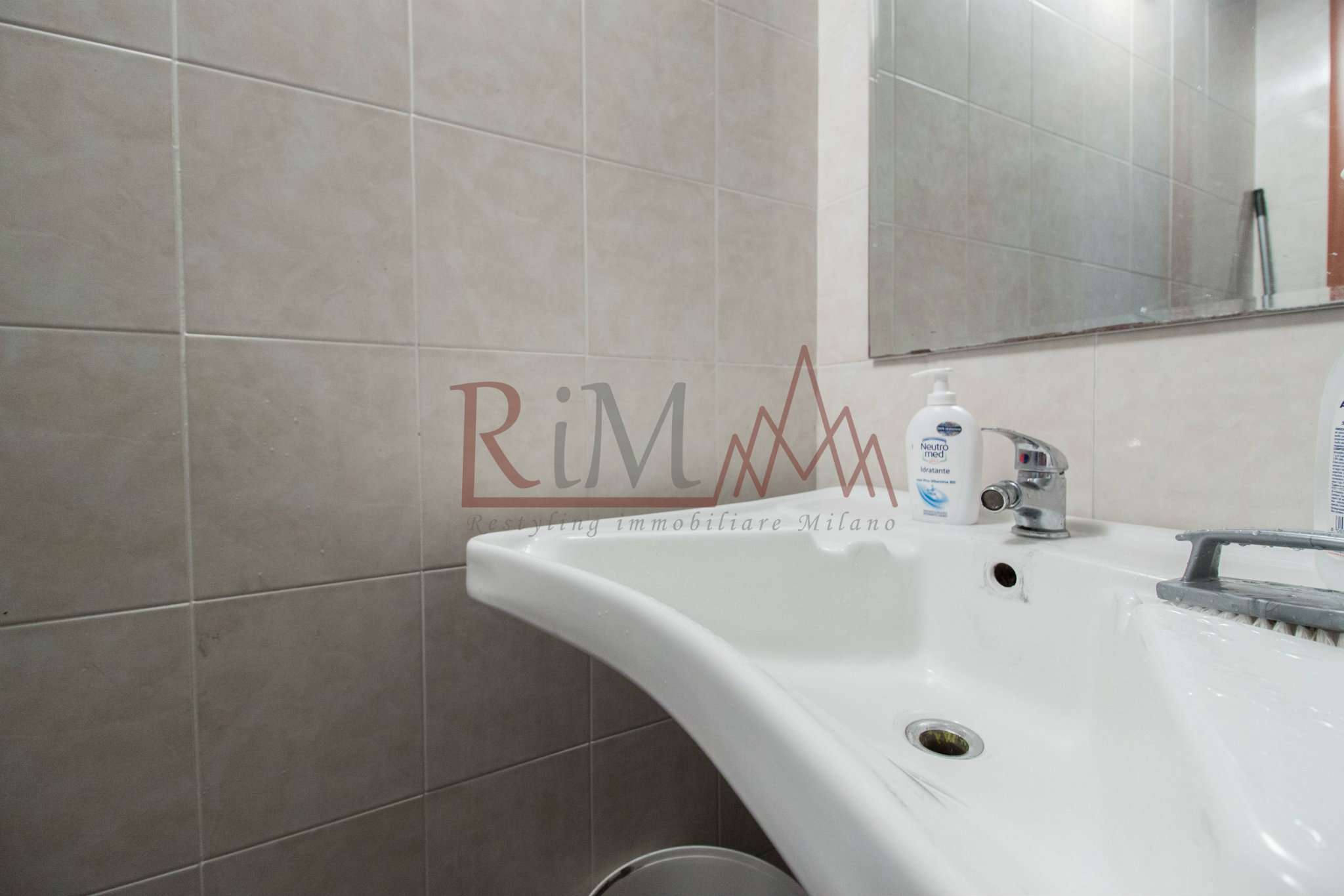 Negozio - Loc.Com. MILANO vendita  V GIORNATE Monte nero RIM Restyling Immobiliare Milano