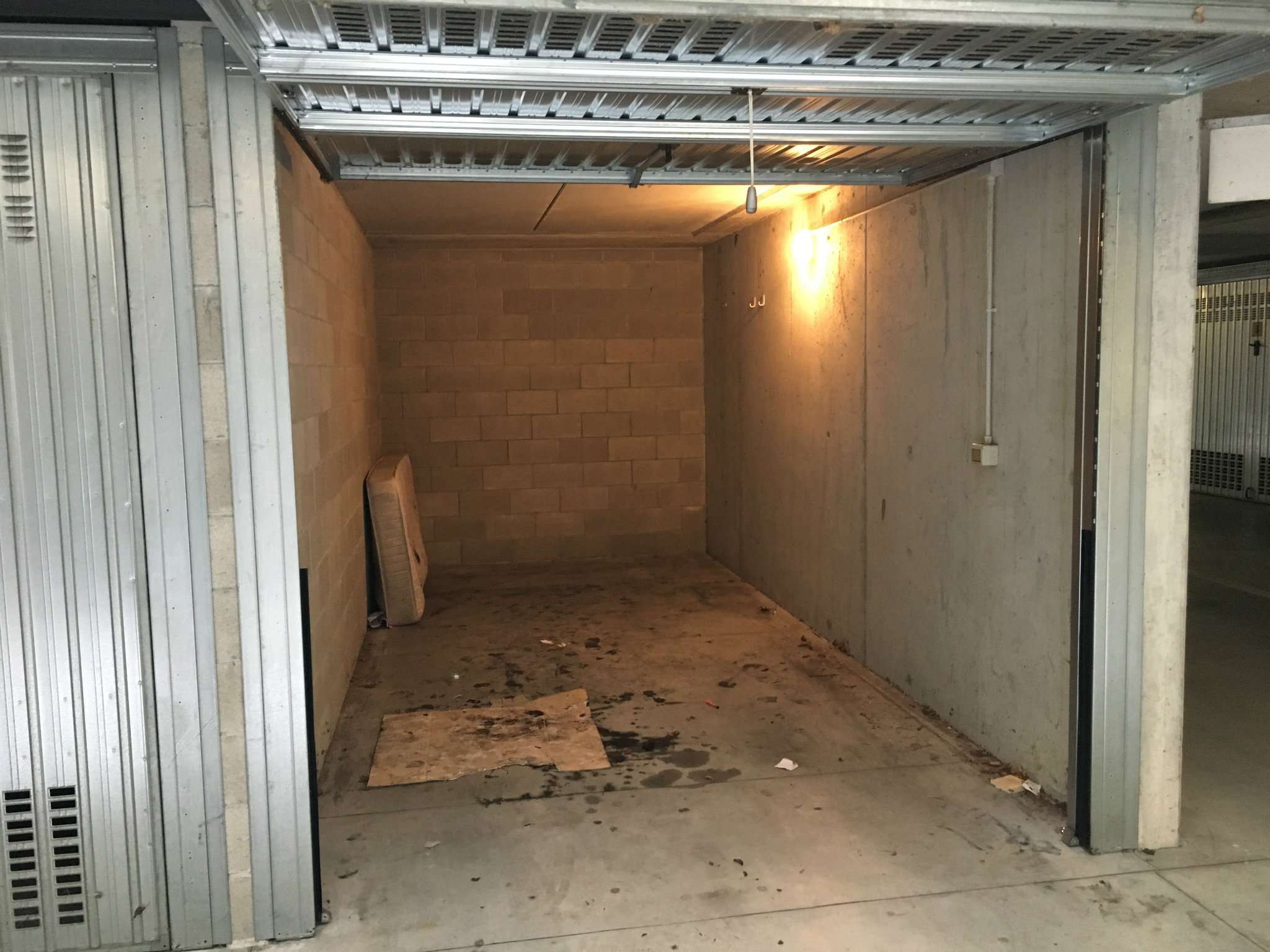 Box auto - Posto auto MILANO vendita  DE ANGELI  RIM Restyling Immobiliare Milano