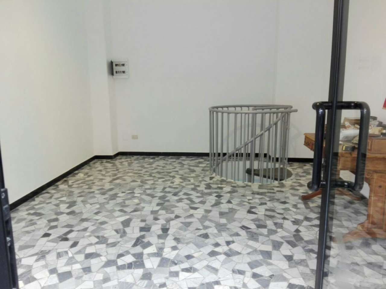 Negozio - Loc.Com. MILANO vendita  DE ANGELI Anguissola RIM Restyling Immobiliare Milano