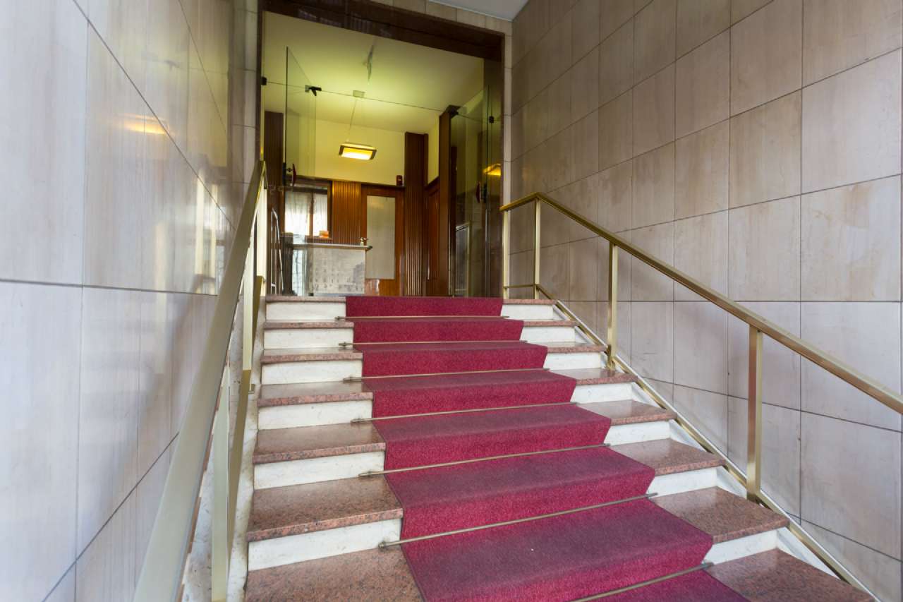 Ufficio - Loc.Com. MILANO affitto  ROMOLO Papiniano IMI Immobiliare Milano - Affiliato Sant'Agostino