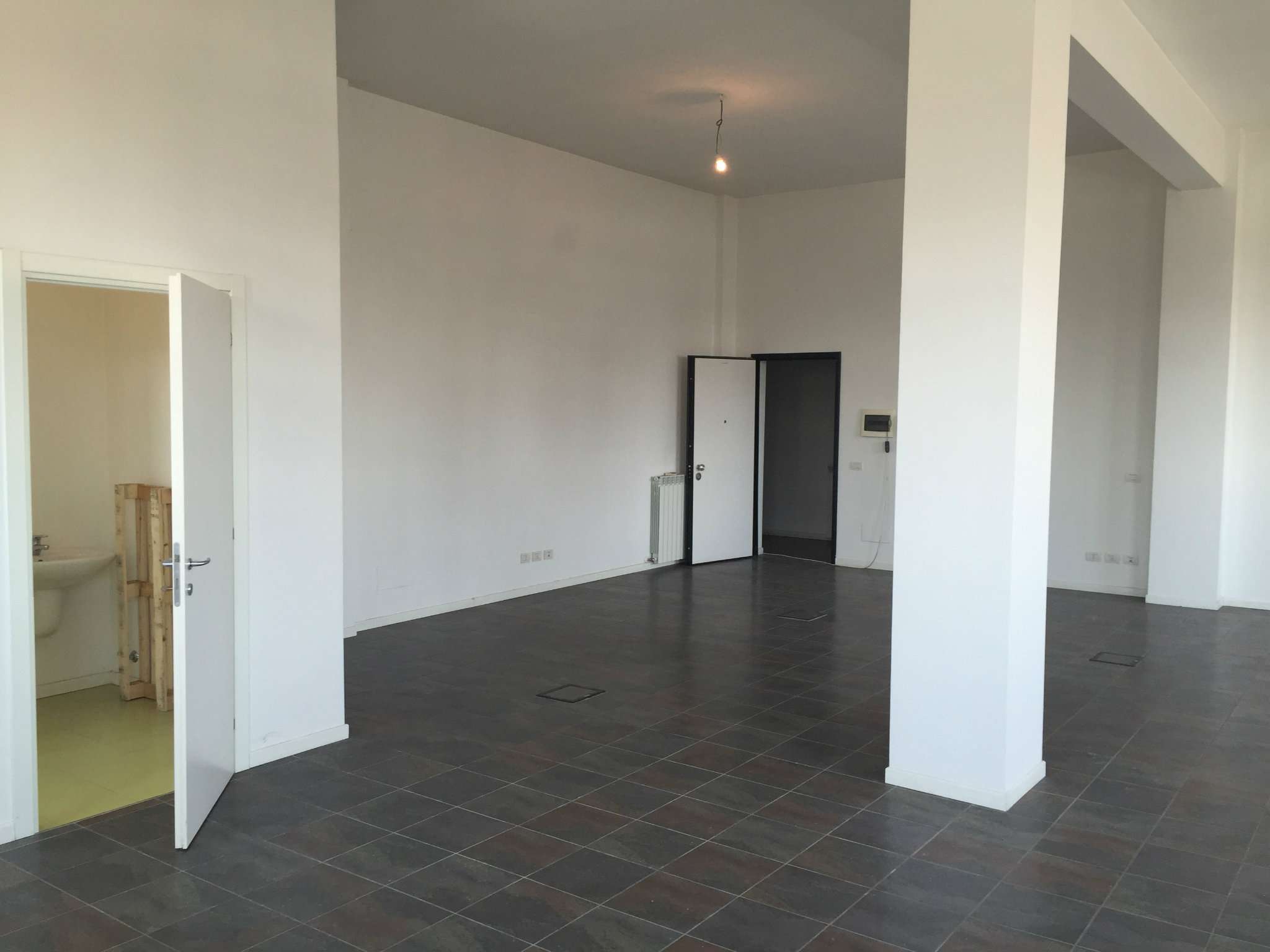 Ufficio - Loc.Com. MILANO vendita  CERTOSA Repubblica di San Marino Punto Casa Consulenze Immobiliari s.r.l.