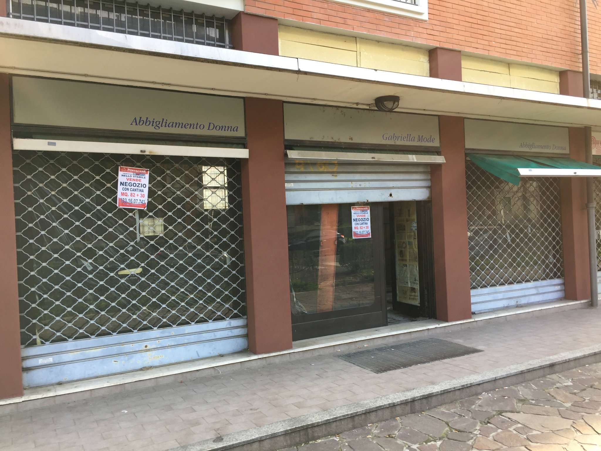 Negozio - Loc.Com. MILANO vendita  CORVETTO zante Punto Casa Consulenze Immobiliari s.r.l.