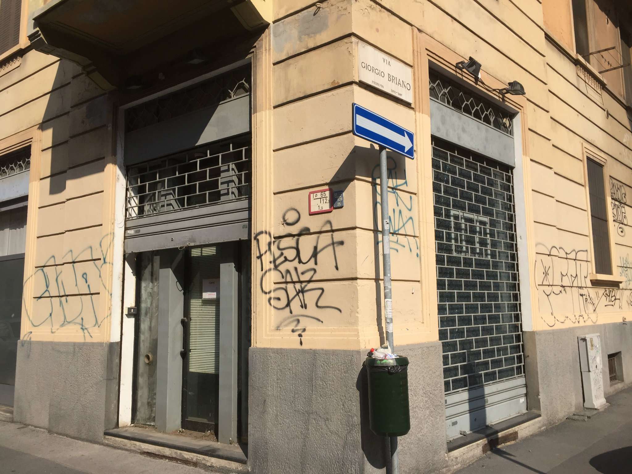 Negozio - Loc.Com. MILANO vendita  CHIESA ROSSA Brioschi Punto Casa Consulenze Immobiliari s.r.l.