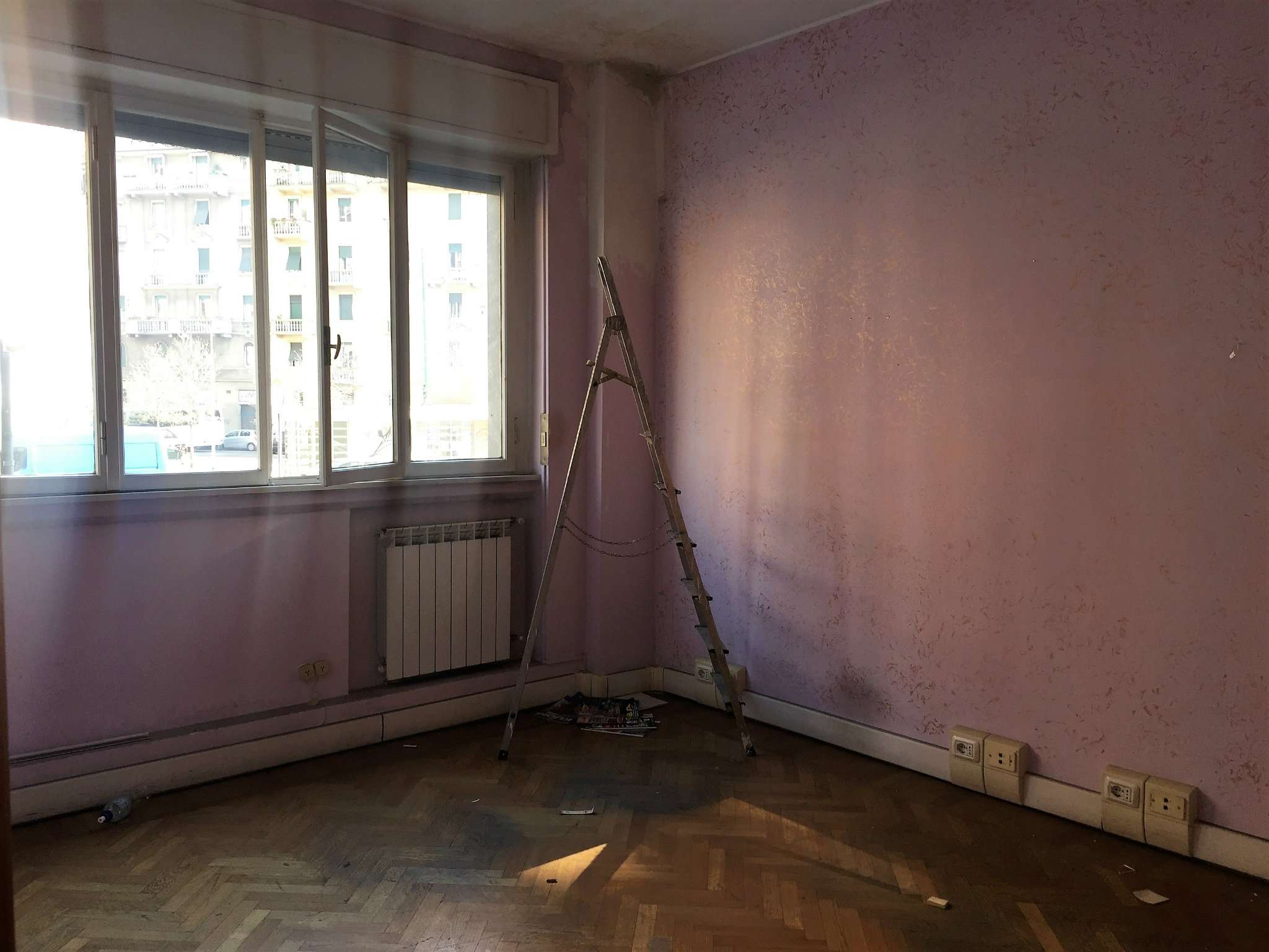Ufficio - Loc.Com. MILANO vendita  REPUBBLICA Predabissi Punto Casa Consulenze Immobiliari s.r.l.