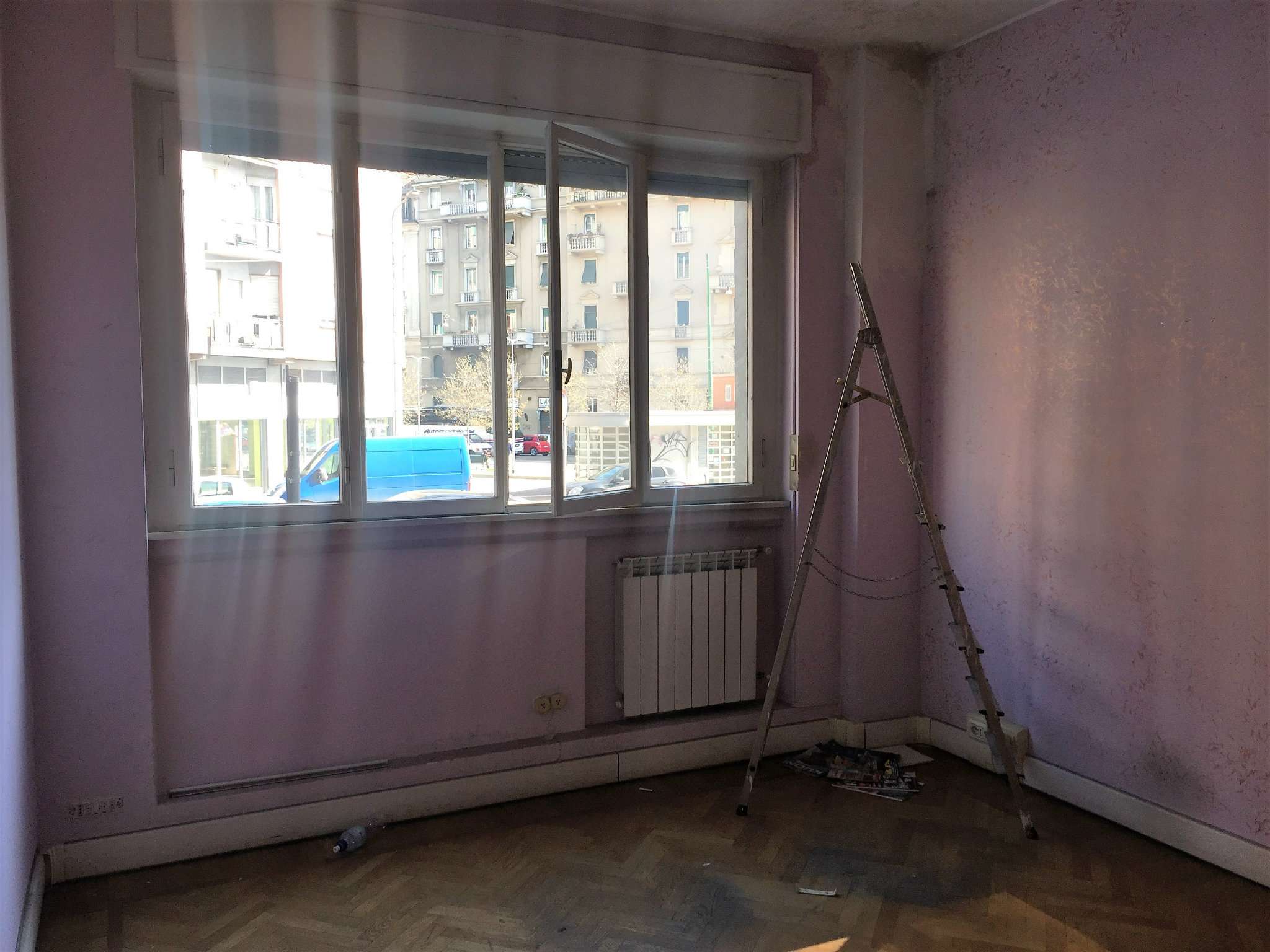 Ufficio - Loc.Com. MILANO vendita  REPUBBLICA Predabissi Punto Casa Consulenze Immobiliari s.r.l.