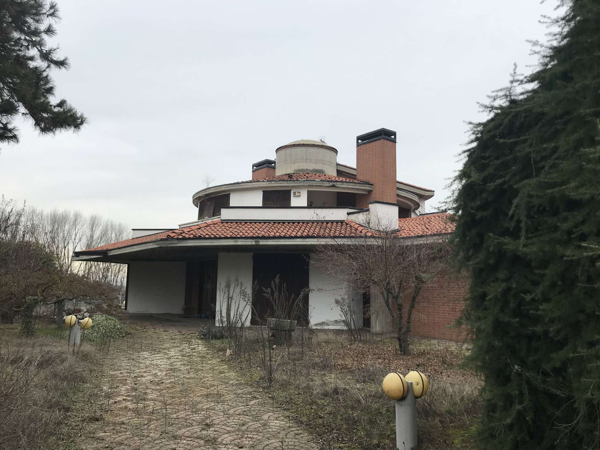  pecetto di valenza vendita quart:  punto casa consulenze immobiliari s.r.l.