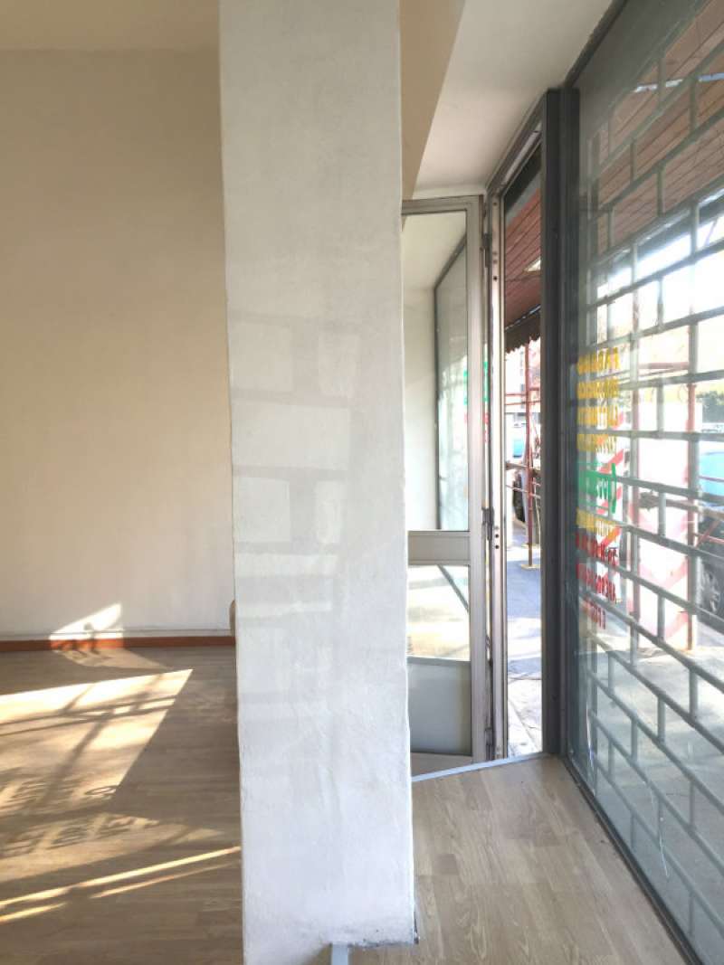 Negozio - Loc.Com. MILANO vendita   Crescenzago Studio Immobiliare Mille
