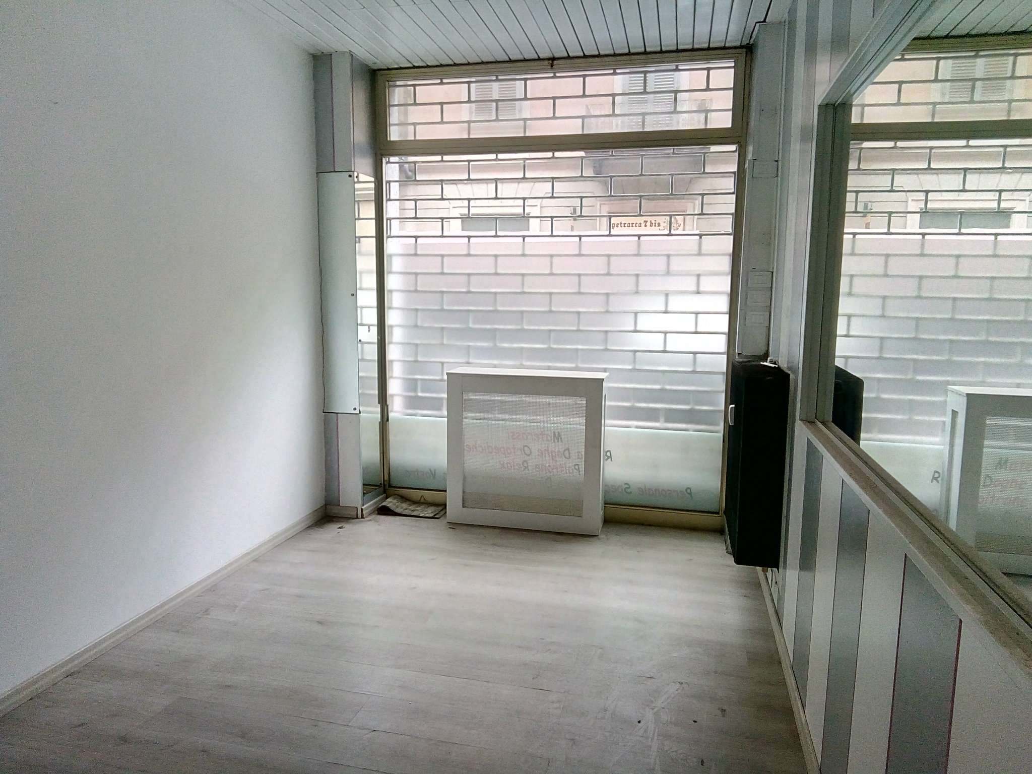 Negozio - Loc.Com. TORINO affitto  SAN SALVARIO Petrarca Ferrero Immobiliare