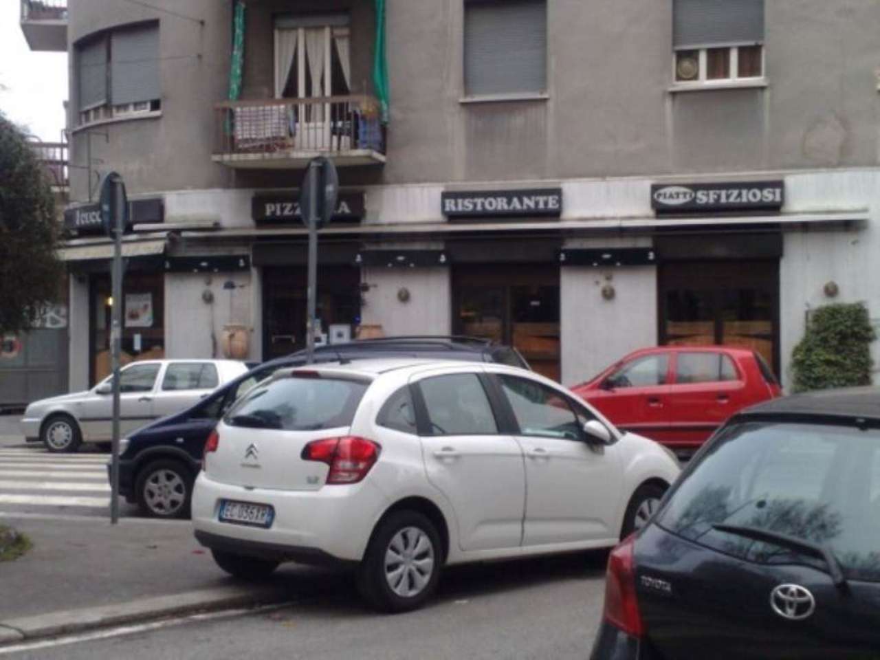  milano vendita quart:  az-immobili-di-alfredo-zanoboni