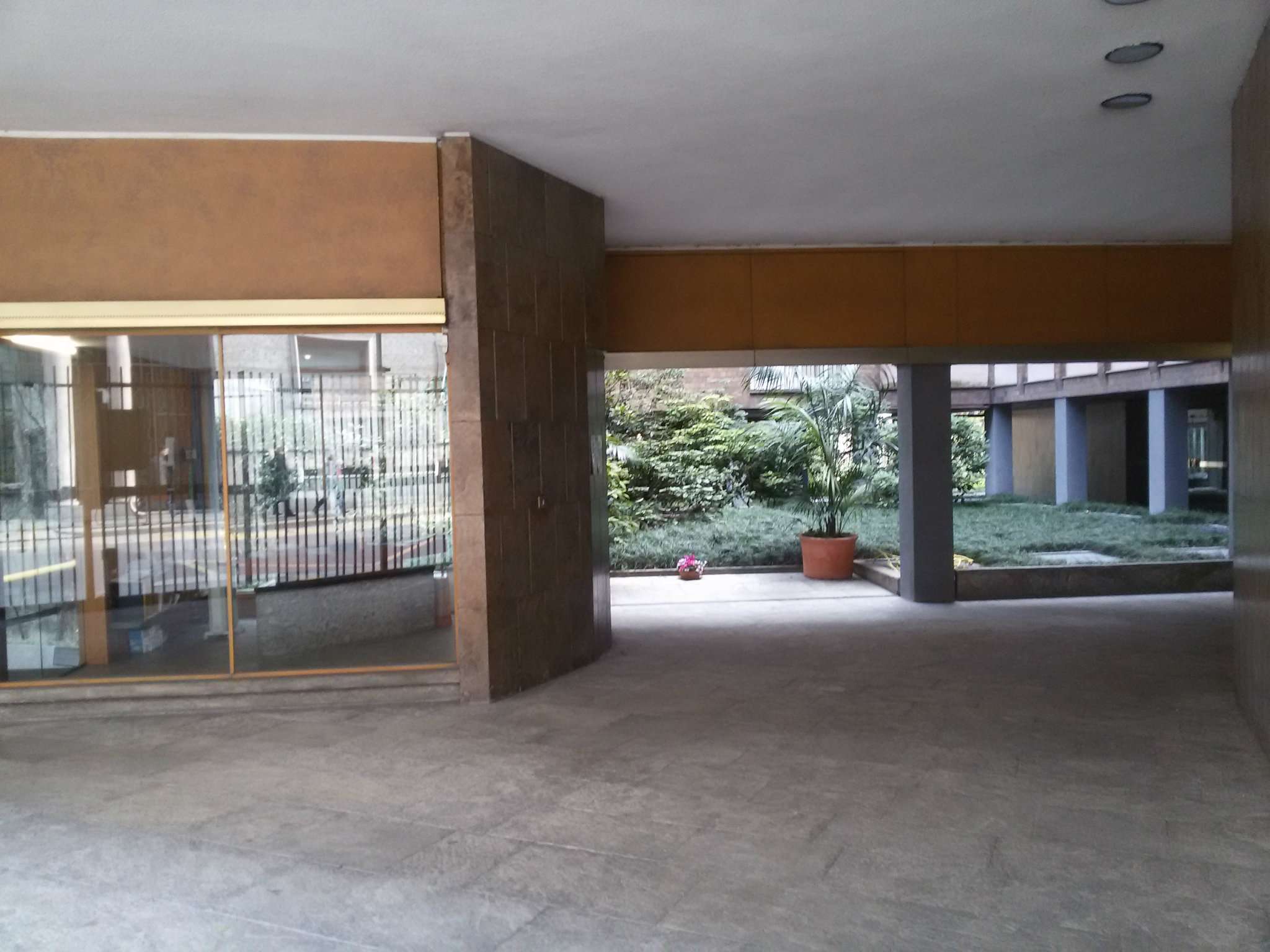 Ufficio - Loc.Com. MILANO affitto  CENTRO STORICO Visconti di Modrone AZ Immobili di Alfredo Zanoboni