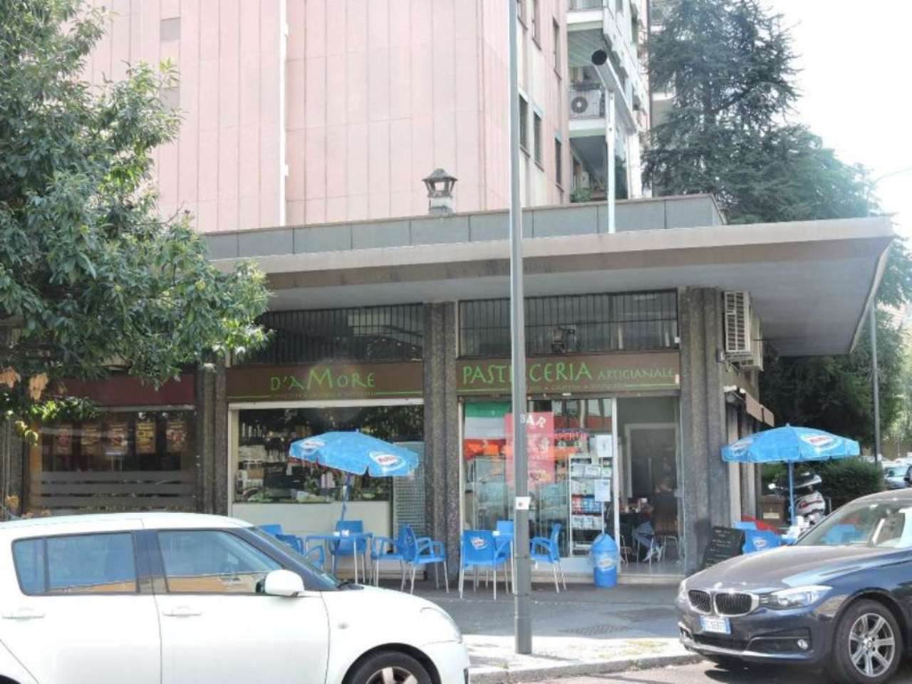 Negozio - Loc.Com. MILANO vendita  CERTOSA DEI CIGNOLI Studiomigliavacca