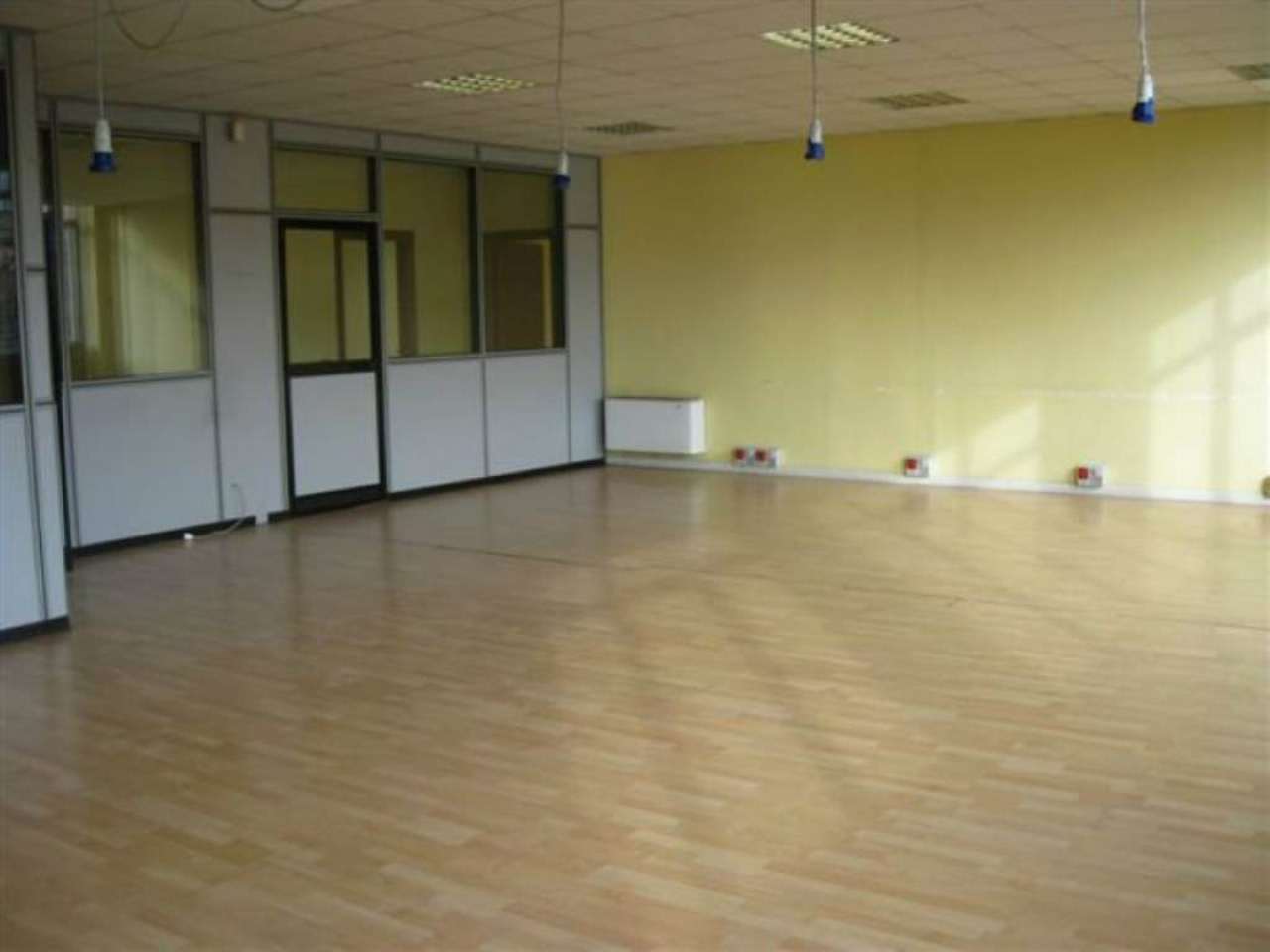 Ufficio - Loc.Com. MILANO affitto  CORVETTO cavriana simona bestiani