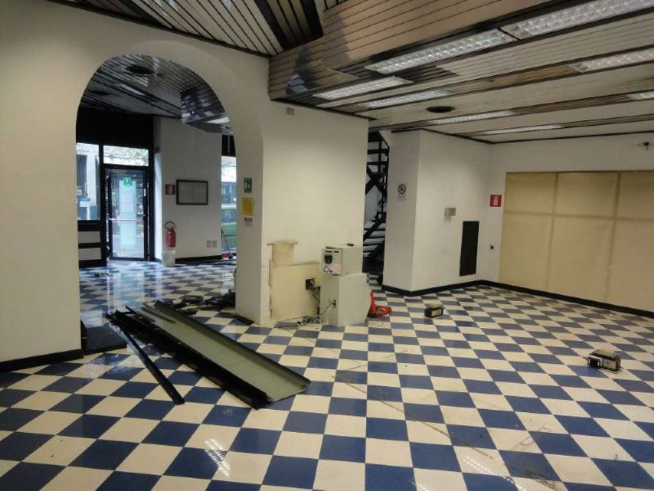 Negozio - Loc.Com. MILANO affitto  BUENOS AIRES Corso Indipendenza Promedia Case Operazioni Immobiliari