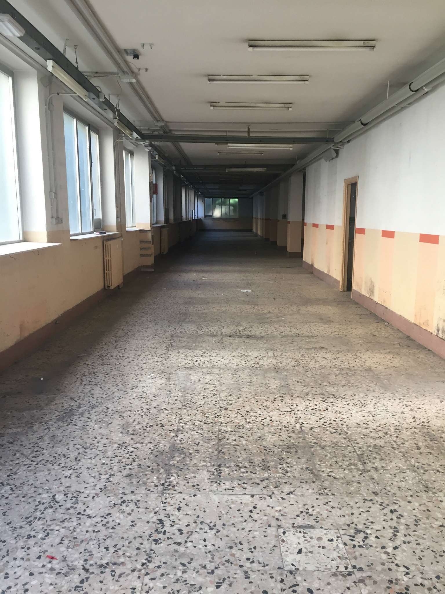 Ufficio - Loc.Com. MILANO vendita  BAGGIO Desenzano ERREDI REAL ESTATE S.R.L.