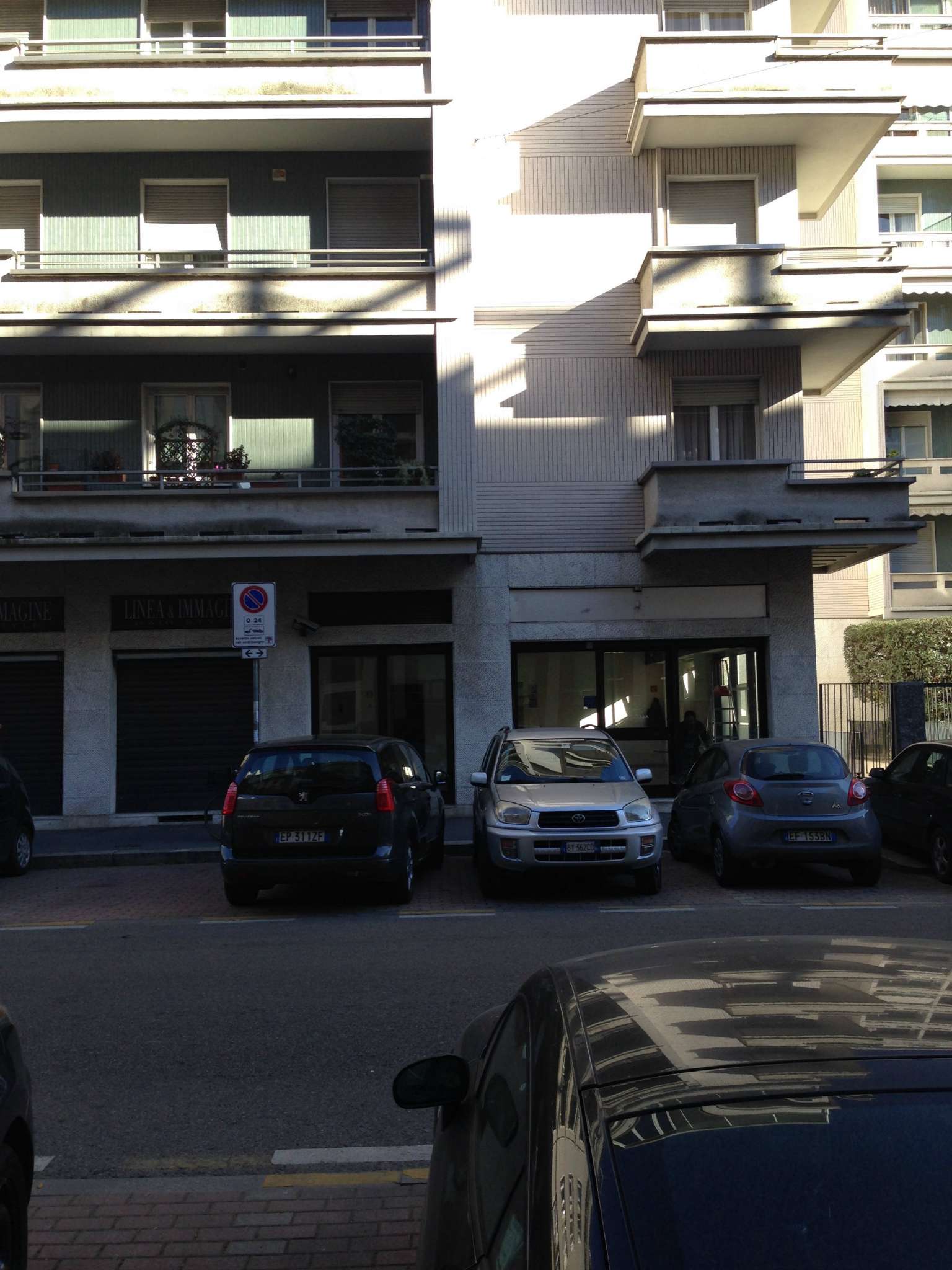 Negozio - Loc.Com. MILANO affitto  FIERA  ERREDI REAL ESTATE S.R.L.