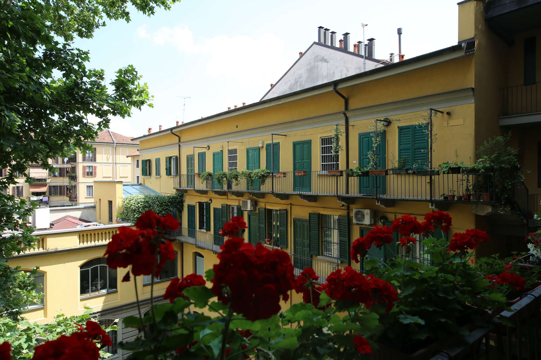 Appartamento MILANO vendita  CENTRO STORICO Premuda Immobili di Pregio srl