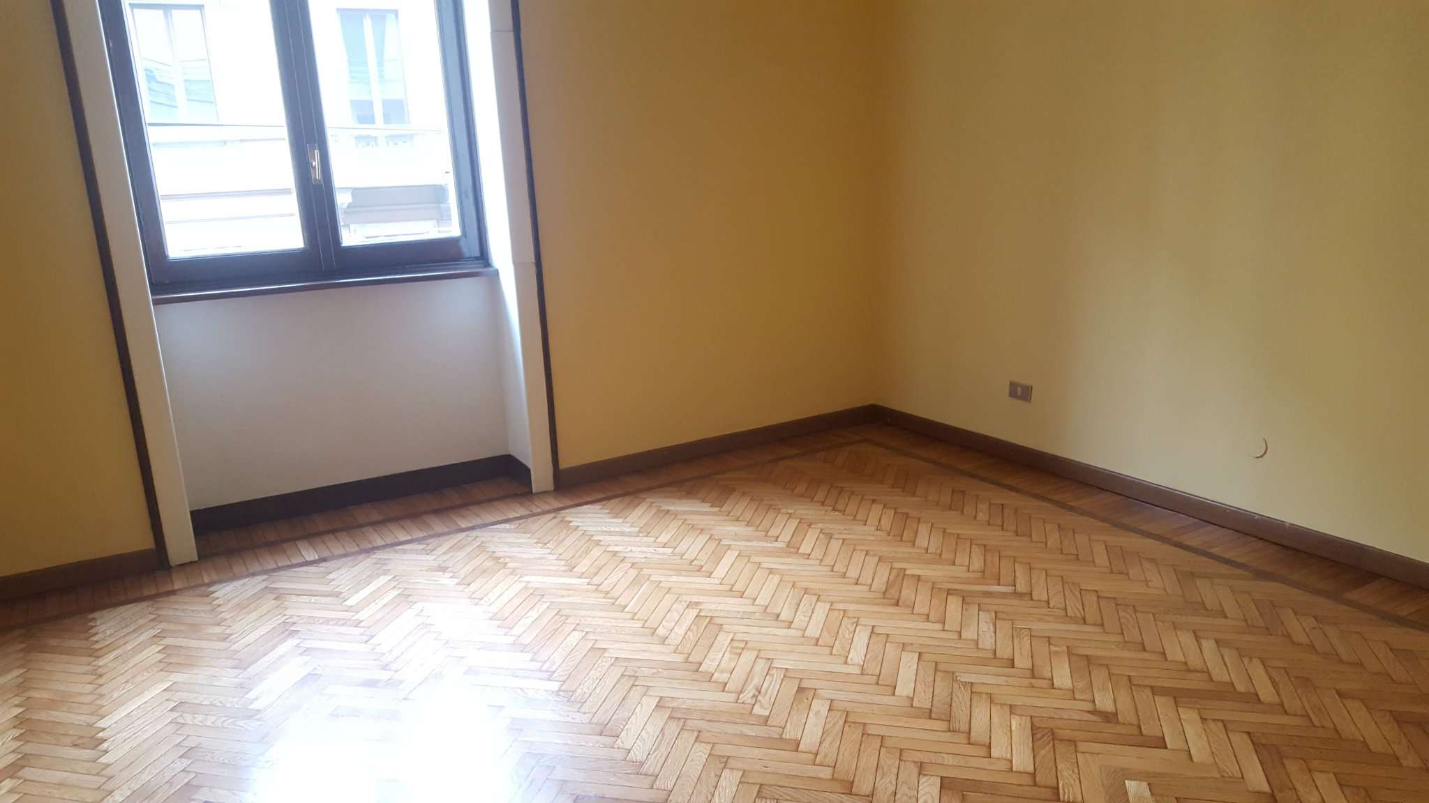 Ufficio - Loc.Com. MILANO affitto  CENTRO STORICO Magenta Fontana Immobili di Prestigio