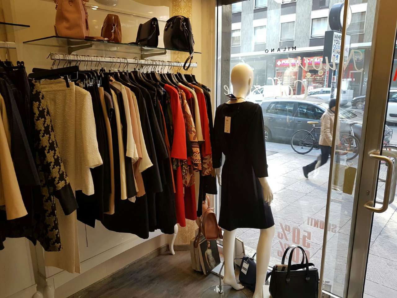 Negozio - Loc.Com. MILANO affitto  CENTRO STORICO Buenos Aires Fontana Immobili di Prestigio