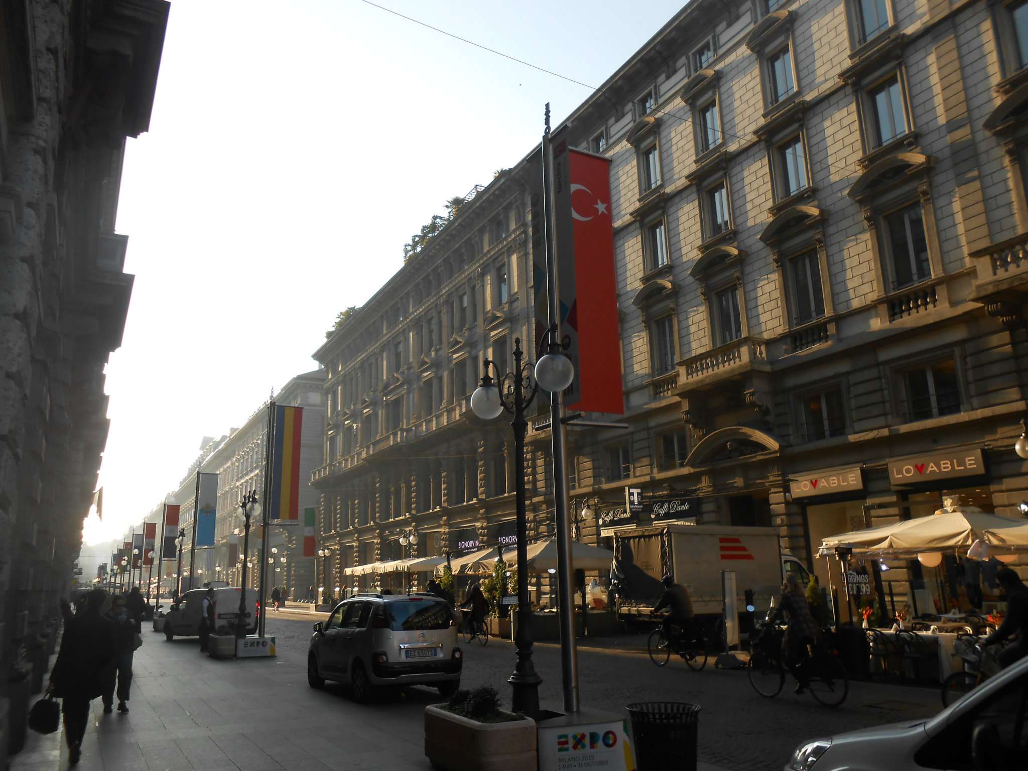 Negozio - Loc.Com. MILANO affitto  CENTRO STORICO Dante Fontana Immobili di Prestigio