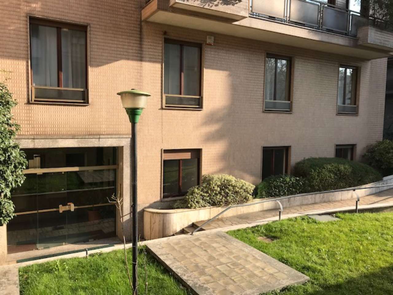 Ufficio - Loc.Com. MILANO vendita  BUENOS AIRES Ponchielli Amilcare Basso Servizi Immobiliari S.a.s.