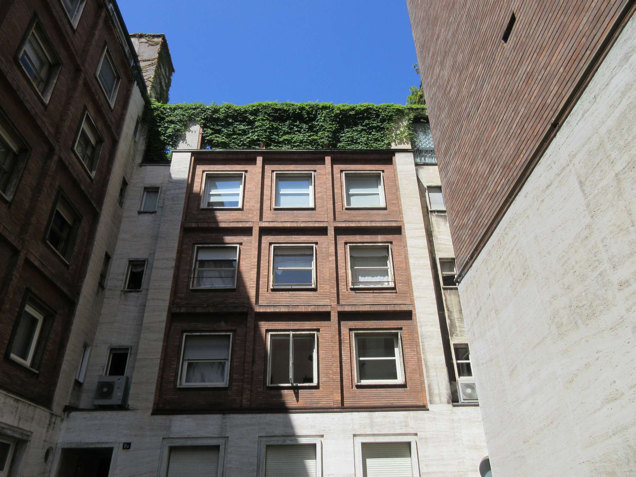  milano affitto quart: centro storico living-immobiliare