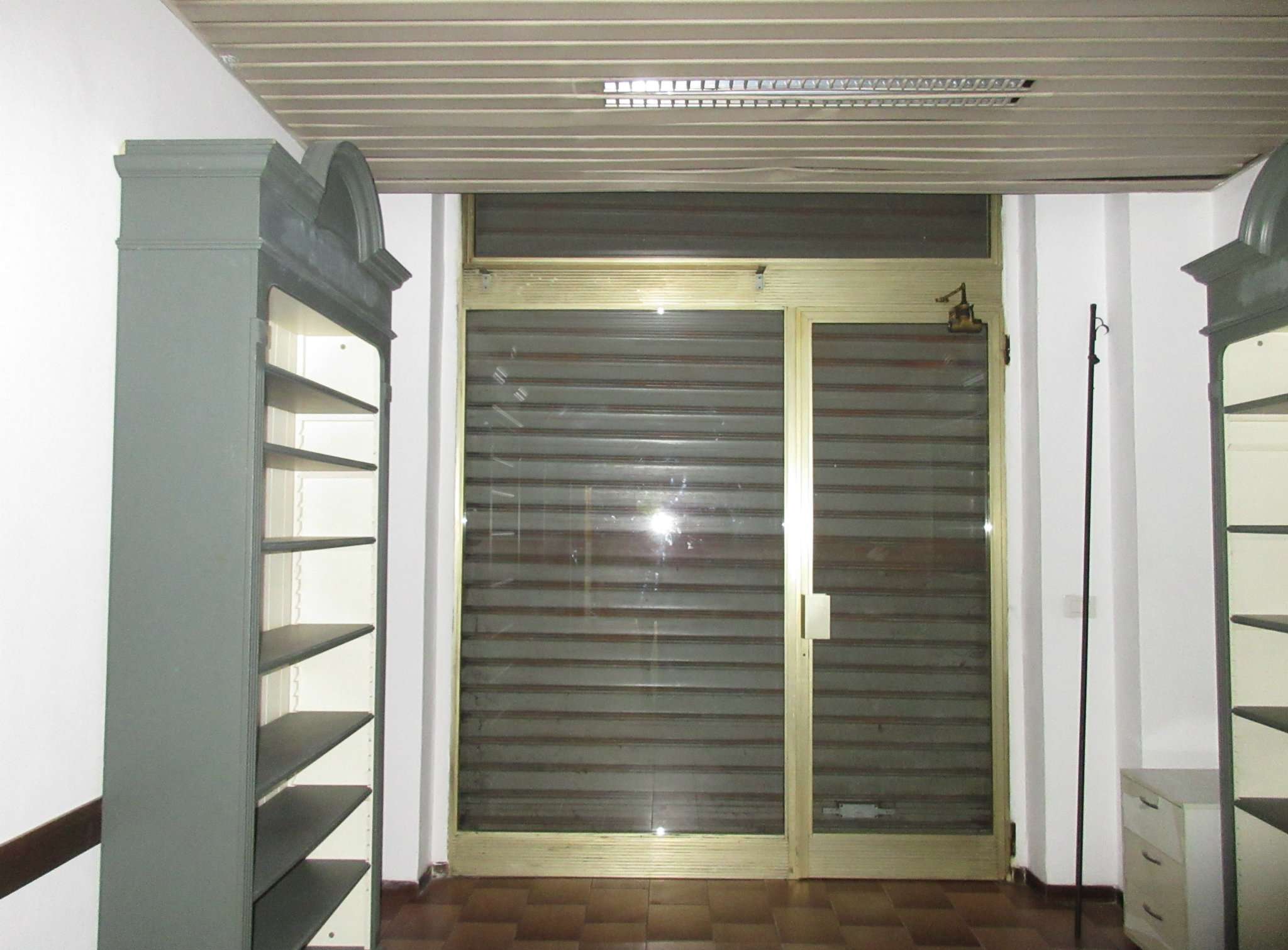 Negozio - Loc.Com. MILANO affitto  V GIORNATE Corsica LIVING IMMOBILIARE