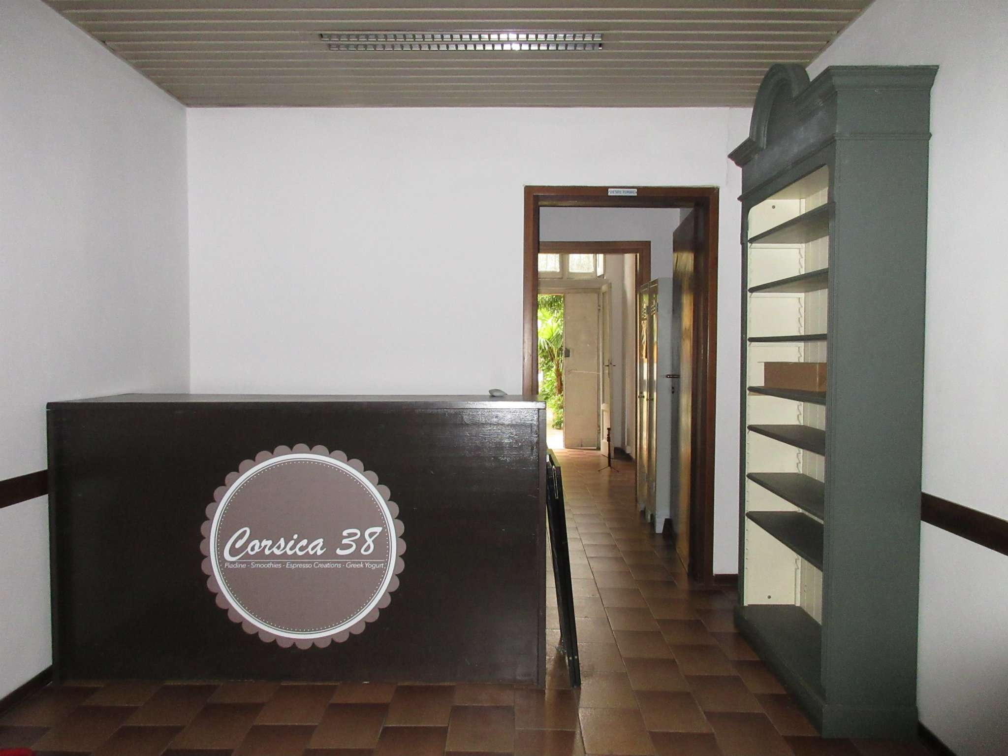 Negozio - Loc.Com. MILANO affitto  V GIORNATE Corsica LIVING IMMOBILIARE