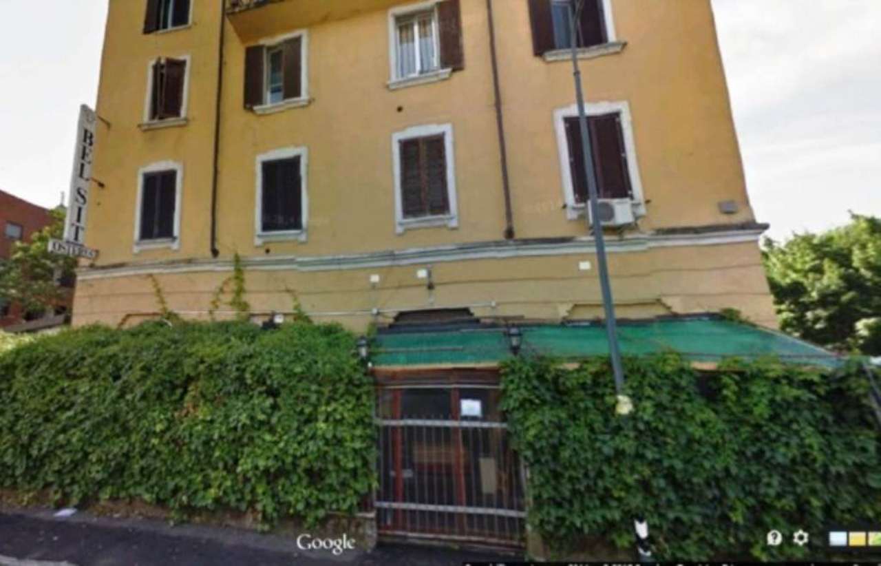 Negozio - Loc.Com. MILANO vendita  BARONA Boffalora MEG IMMOBILIARE