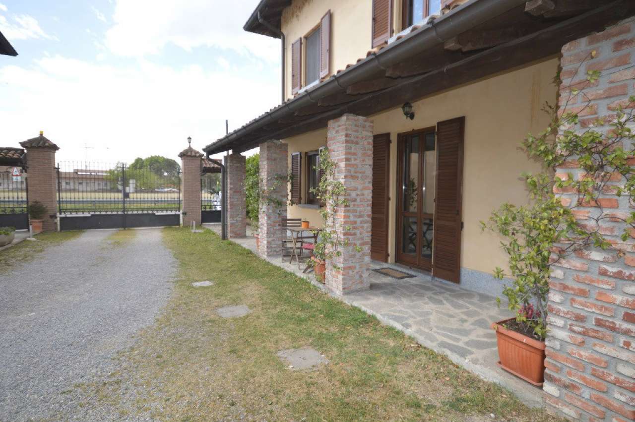 Appartamento CUSAGO vendita   cascina naviglietto RE/MAX Trinity