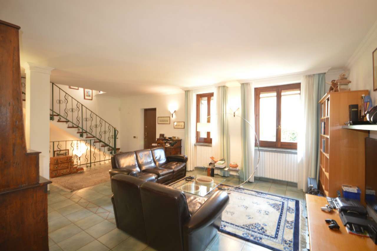 Villa Affiancata - Schiera CUSAGO vendita   via milano RE/MAX Trinity