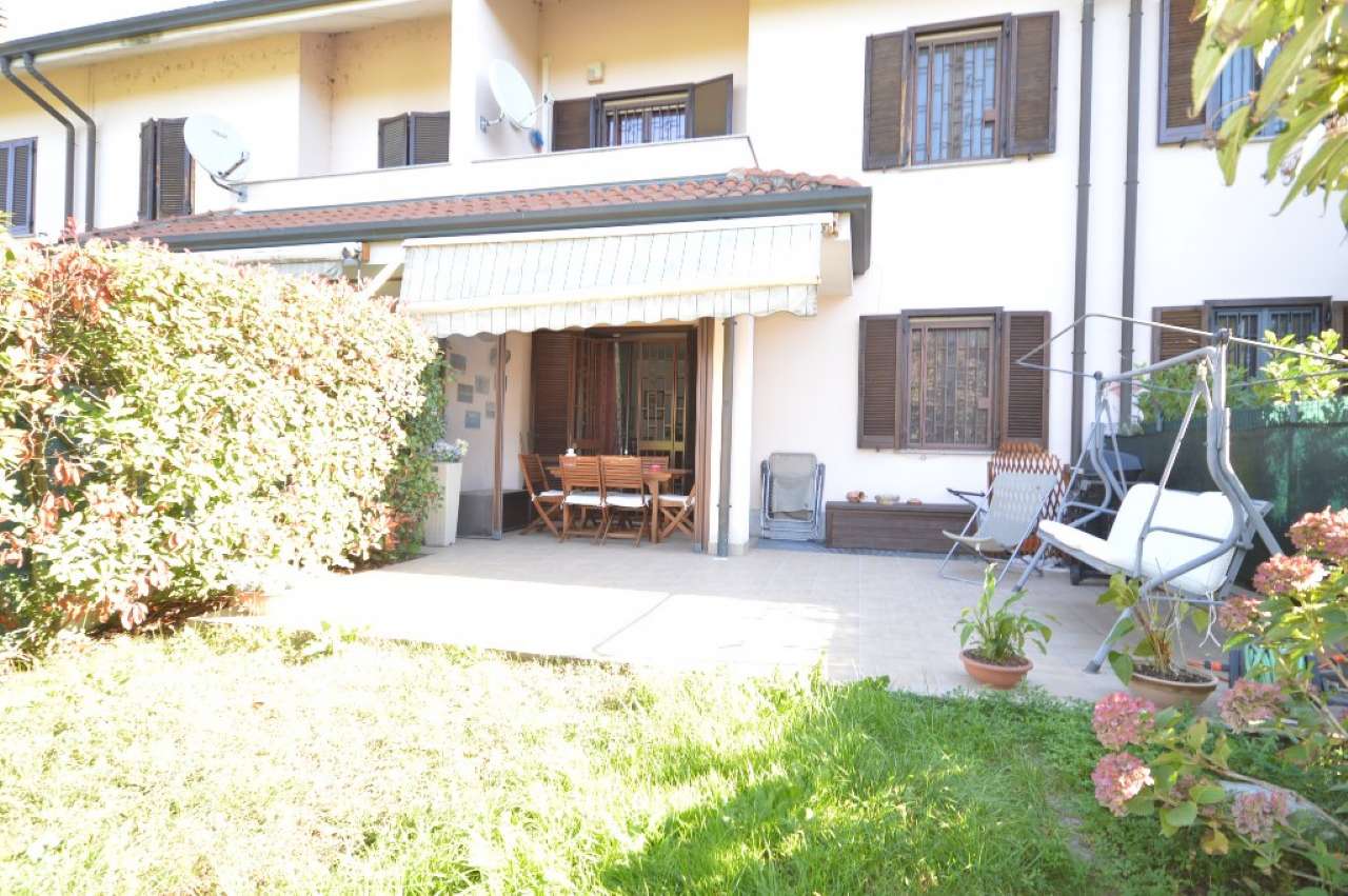 Villa Affiancata - Schiera CUSAGO vendita   paganini RE/MAX Trinity