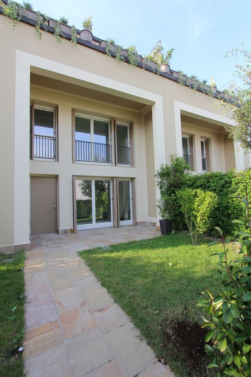 Villa Affiancata - Schiera CUSAGO vendita   lombardia RE/MAX Trinity