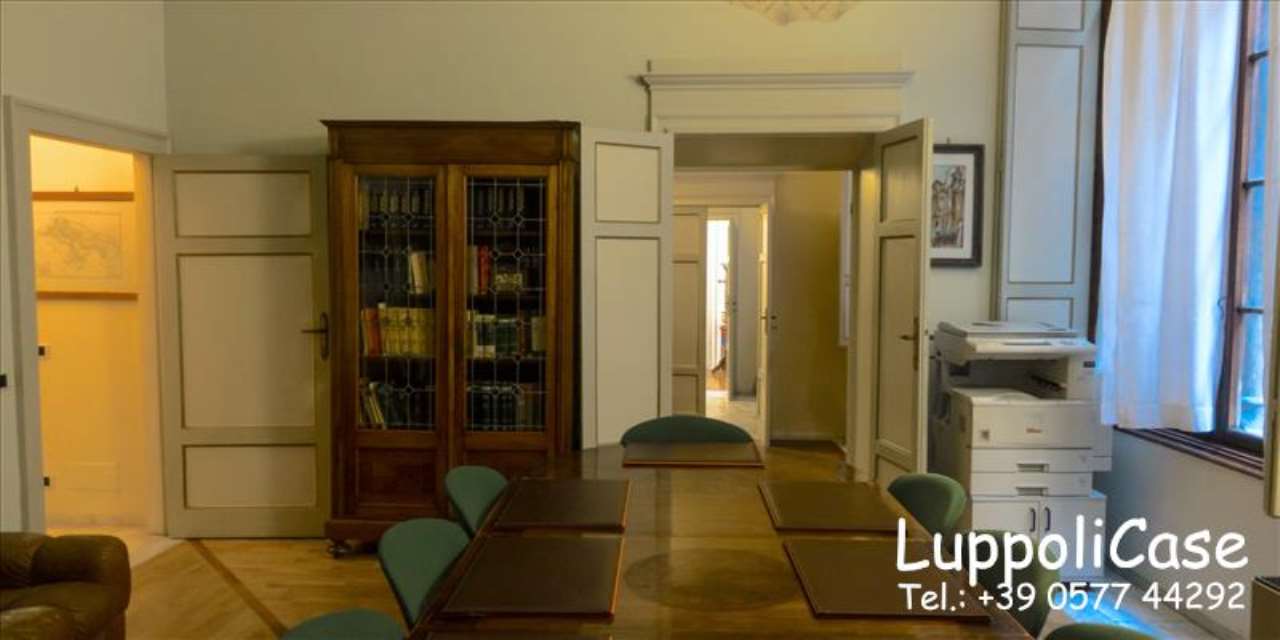Ufficio - Loc.Com. SIENA affitto   Piazza Il Campo Luppoli Case