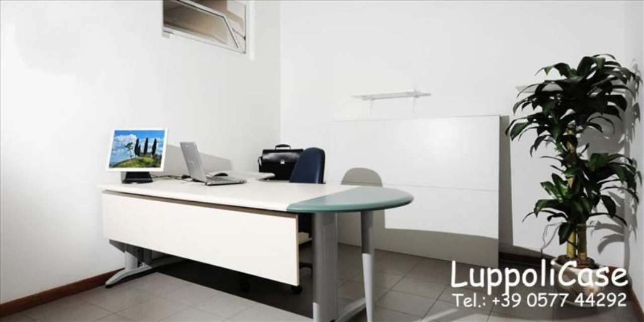 Ufficio - Loc.Com. SIENA vendita   Via Massetana Luppoli Case