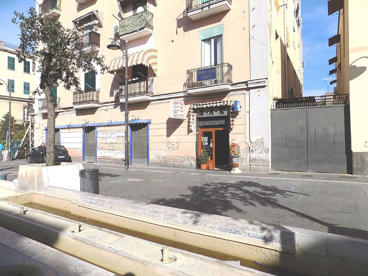 Negozio - Loc.Com. NAPOLI vendita  BARRA Vincenzo De Franchis Progetto Casa
