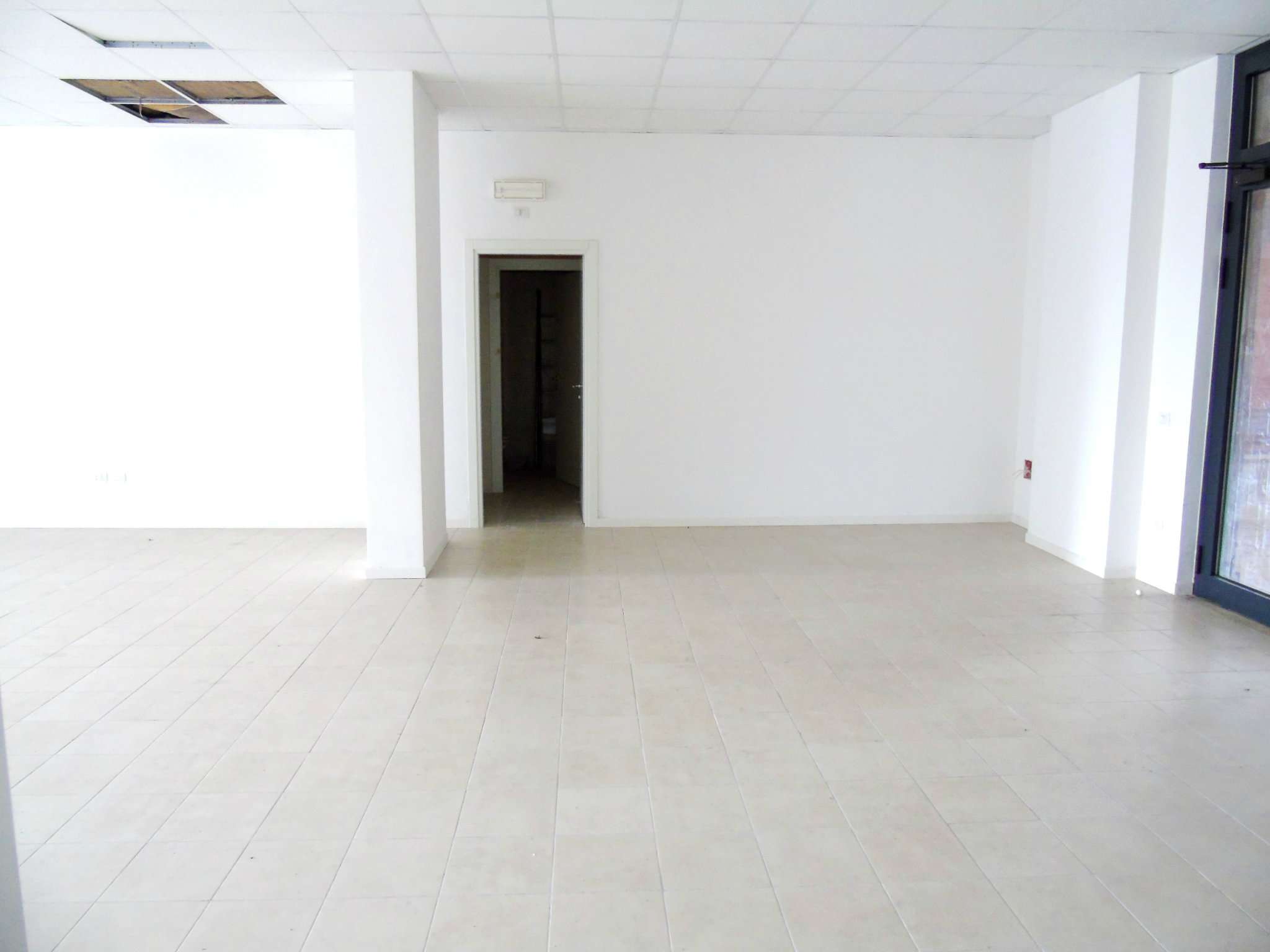 Negozio - Loc.Com. VICENZA affitto   via legione antonini Futuram - Immobili per L'Impresa