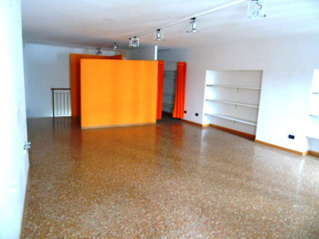  vicenza affitto quart:  futuram-immobili-per-l'impresa