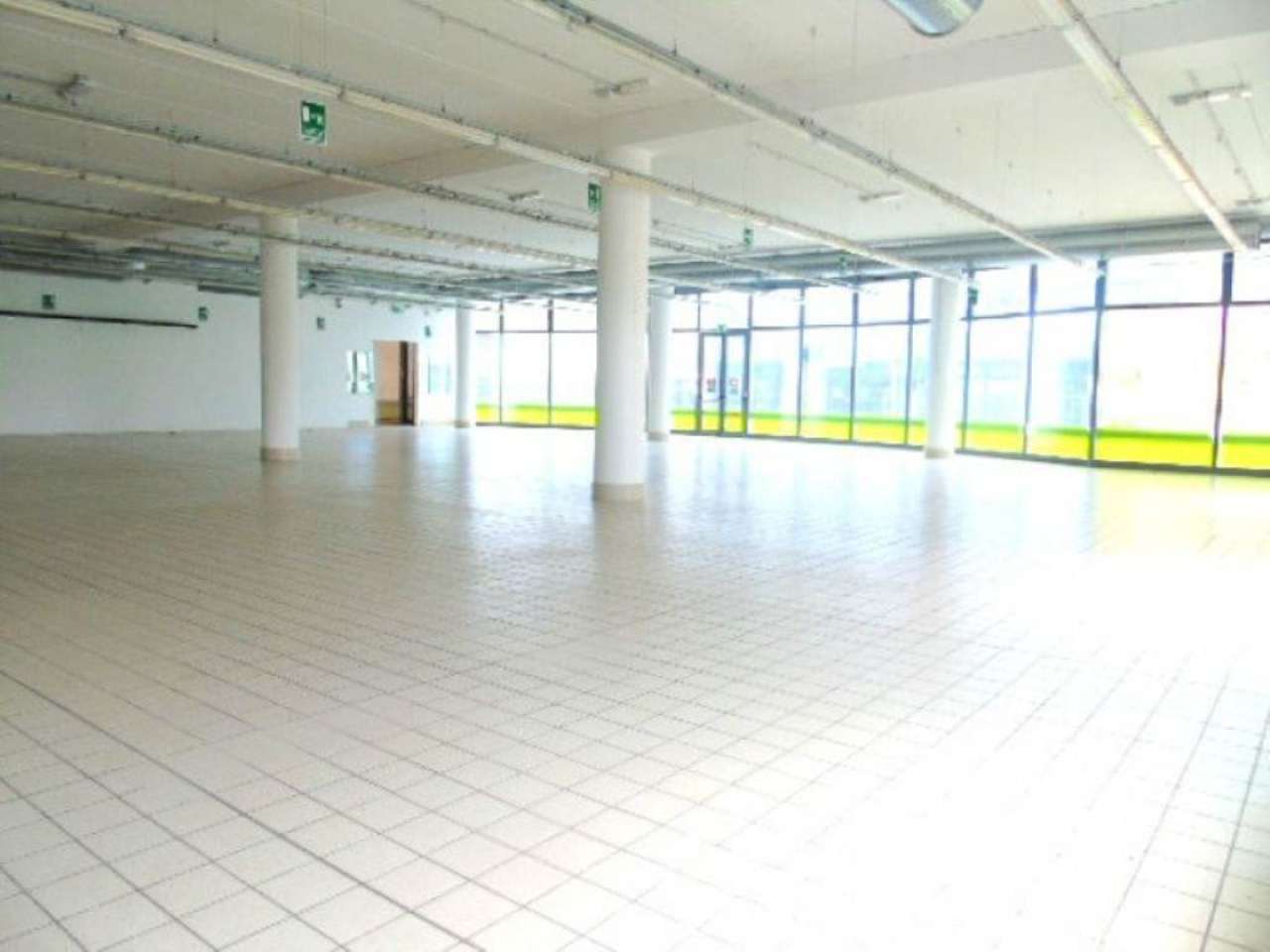 Negozio - Loc.Com. VICENZA affitto   via saviabona Futuram - Immobili per L'Impresa