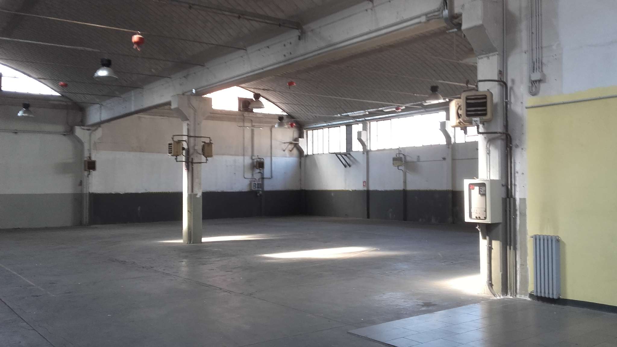 Capannoni (Tutti) TORINO affitto  SANTA RITA  Edilcase